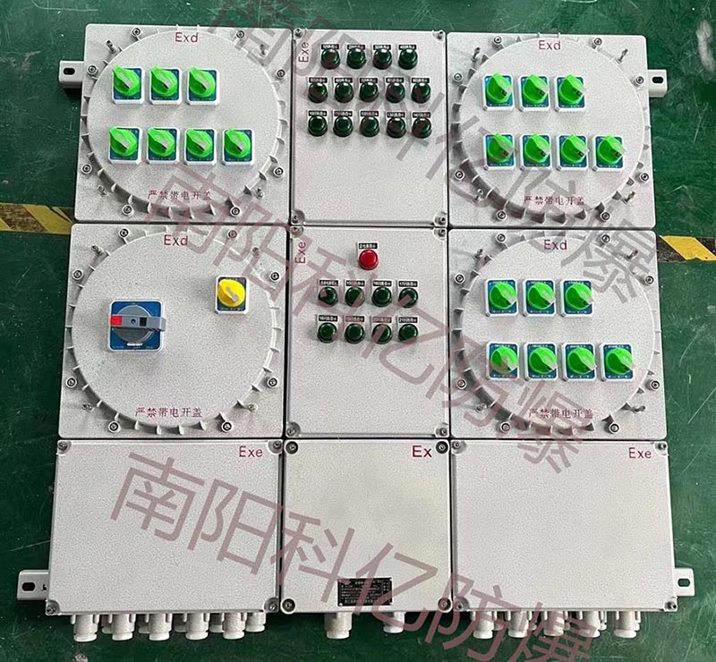 <a href=http://www.inleshan.com.cn/products/fangbaodianqi/311.html target=_blank class=infotextkey>防爆配電箱</a>